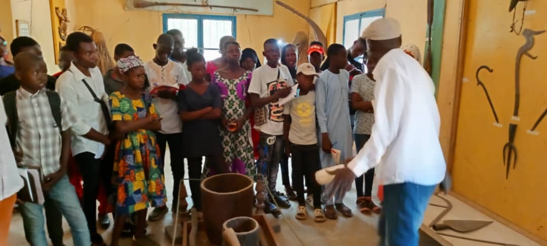 Sarh : Une sortie pédagogique à l’endroit des jeunes pour découvrir le patrimoine culturel du Tchad